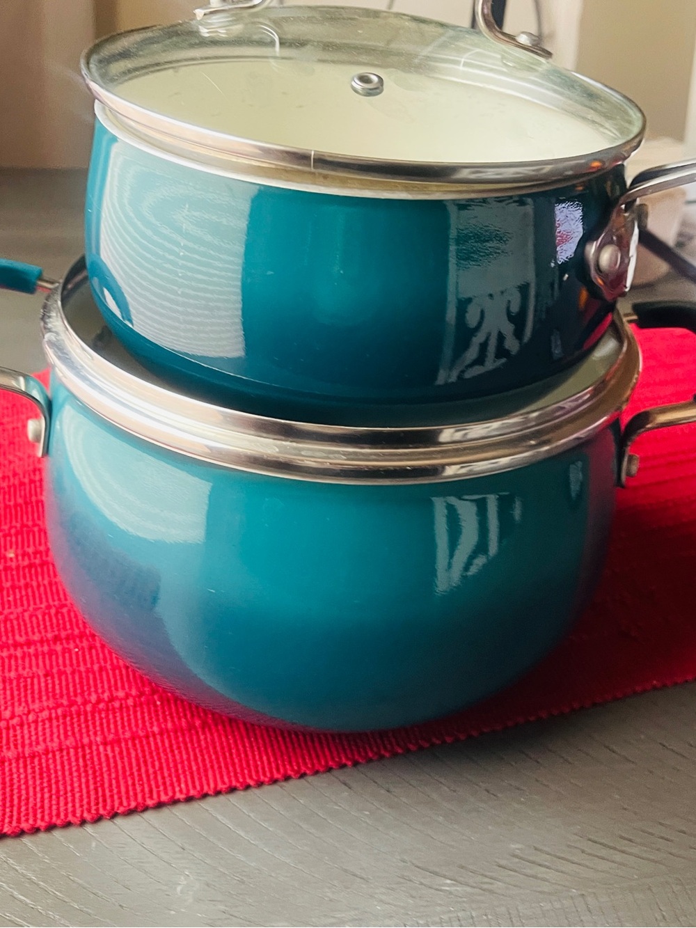 The Pioneer Woman Teal Nonstick Cookware Pots with Lids